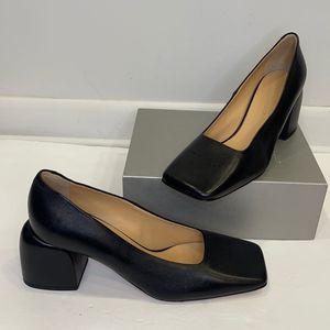 New Dear Frances Leather Heels sz 38 (US 7)